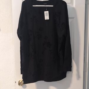 Torrid Black Floral Patterned Top